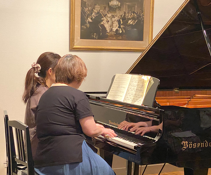 24.10.14 ビーテックジャパン大阪さんで大人の発表会を開催